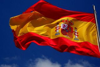 Češi utíkají na jih! Levné byty ve Španělsku berou útokem - Médium.cz